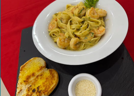 Pasta con camarones